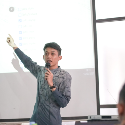 founder-handaldigital.com farismujaddid